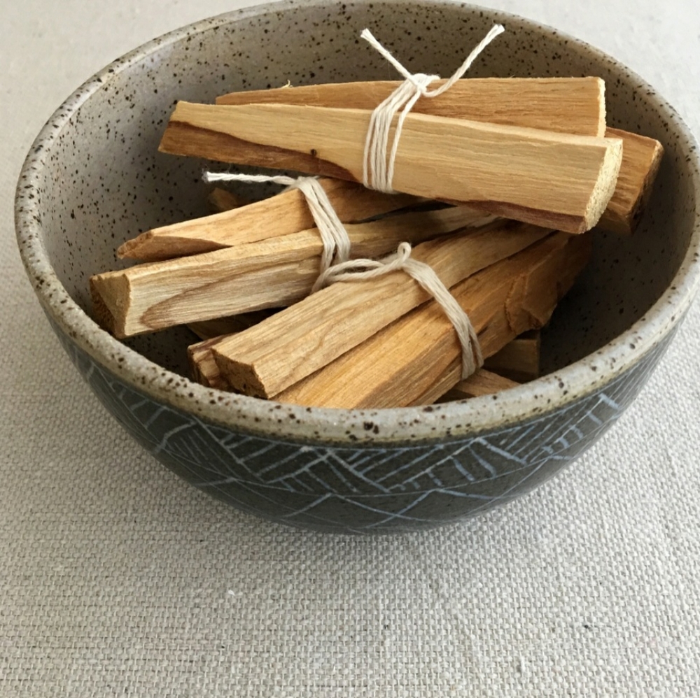 Palo Santo Smudge Sticks (2) per Bundle